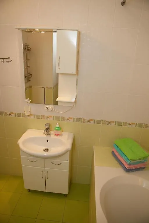Apartment In 2 Min From Poznyaky Metro Station Kyiv